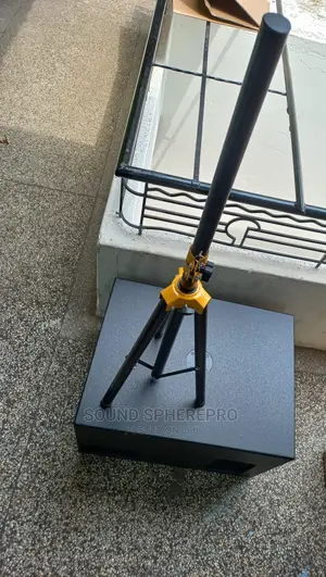 Speaker Stand