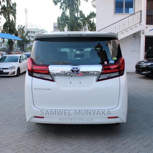 Toyota Alphard 2016 White - thumbnail 7