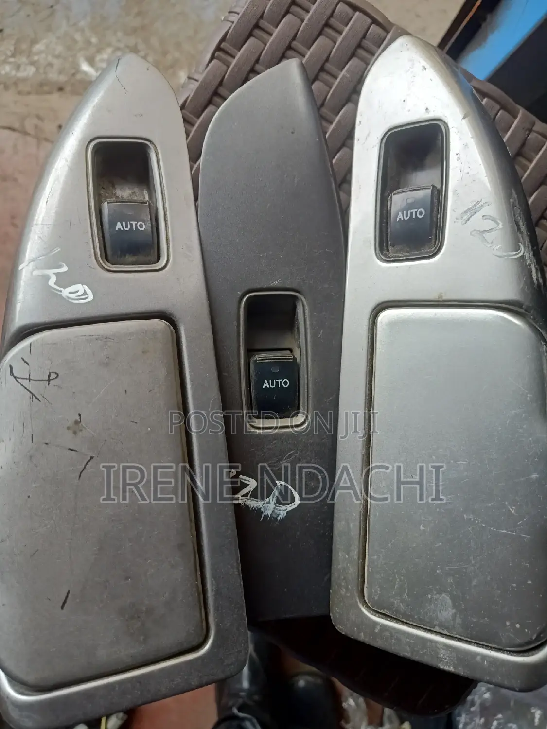Prado 120 Single Switch