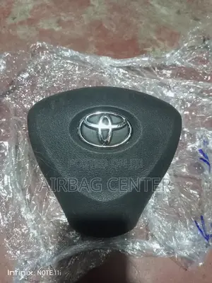 Fielder/Auris Steering Airbag