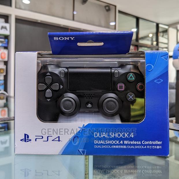 PS4 Pad Controller - main view