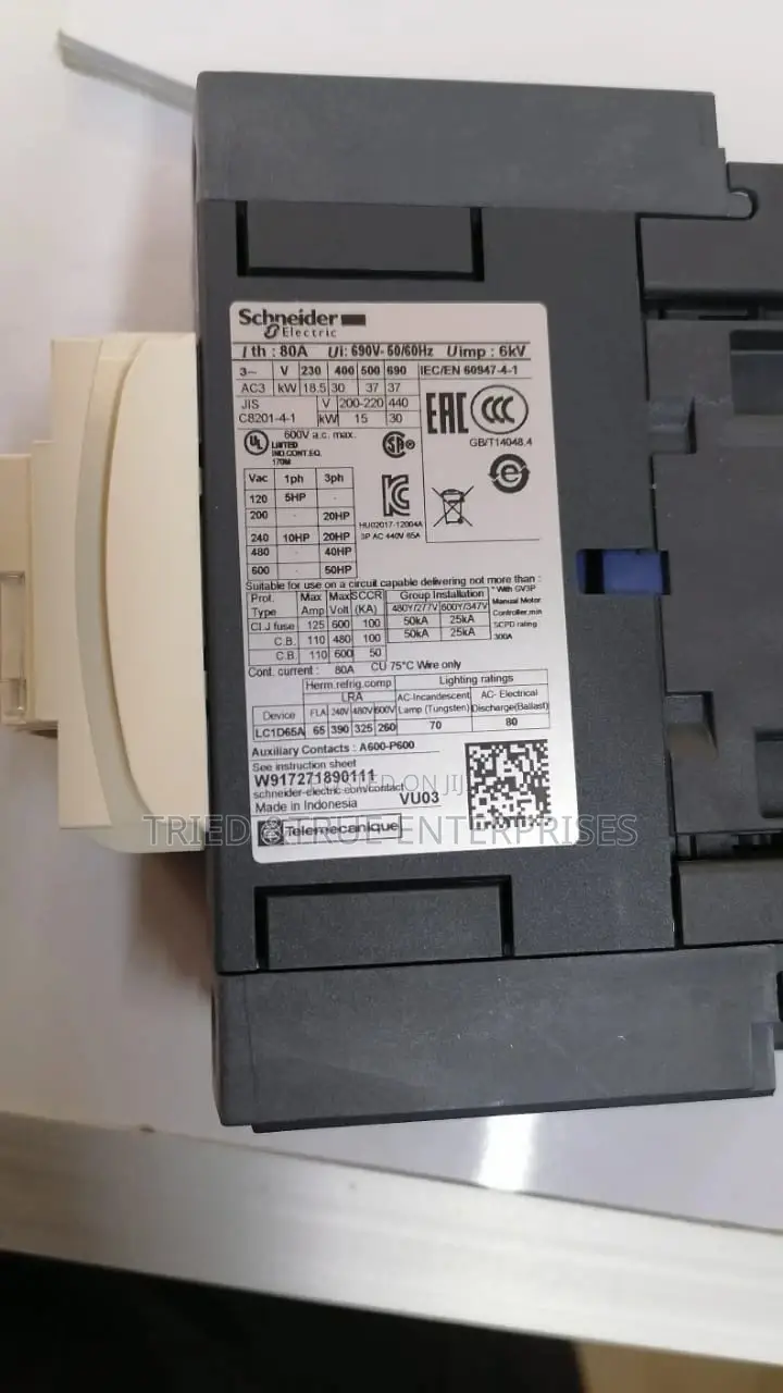 Contactor(80amps Schneider)