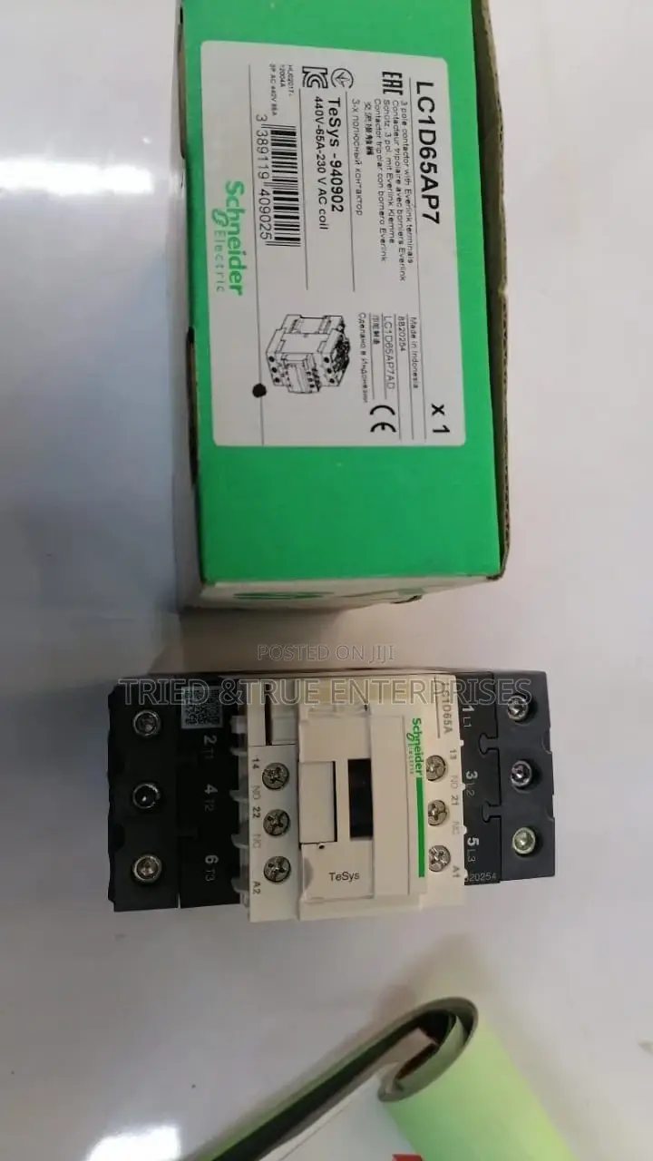 Contactor(80amps Schneider)