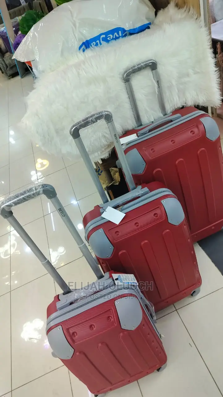4 In1 Luxurious Fibre Suitcase