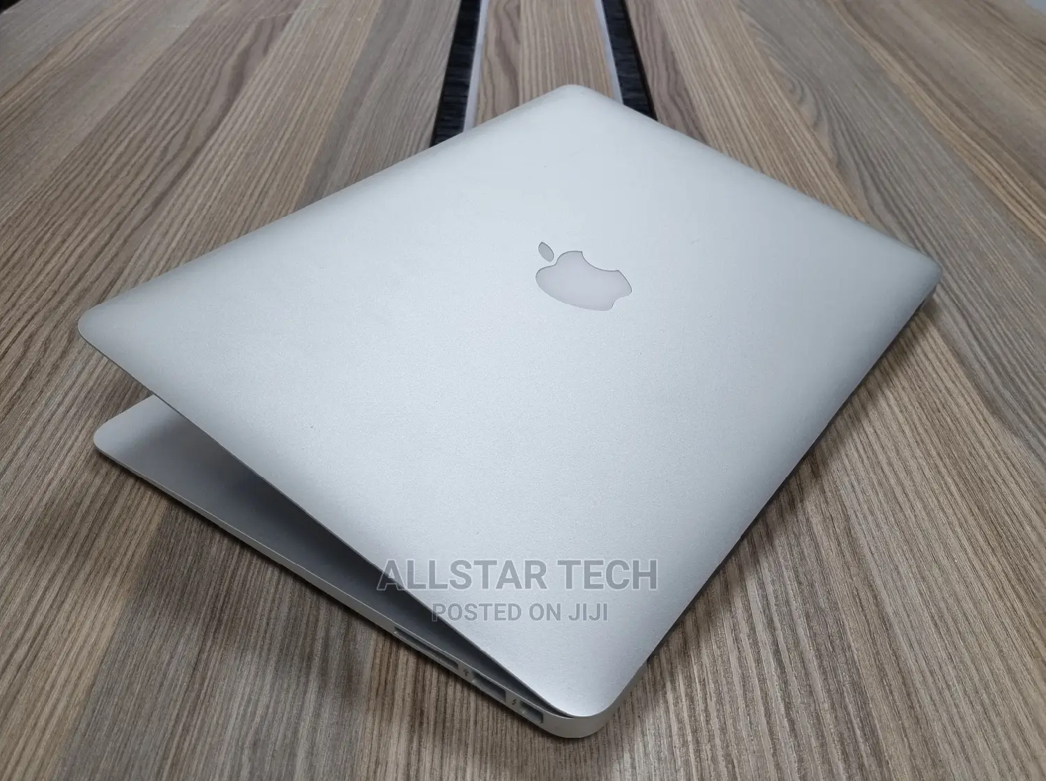 Laptop Apple MacBook Air 2017 8GB Intel Core I5 SSD 128GB