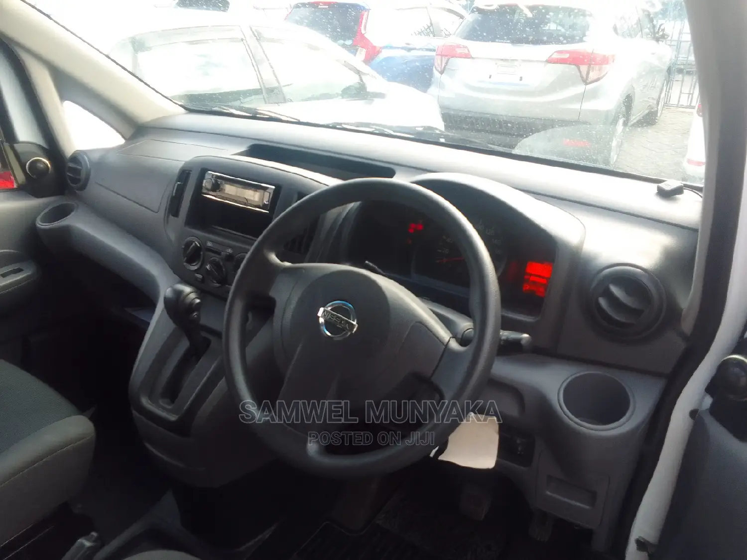 Nissan NV200 SV 2016 White