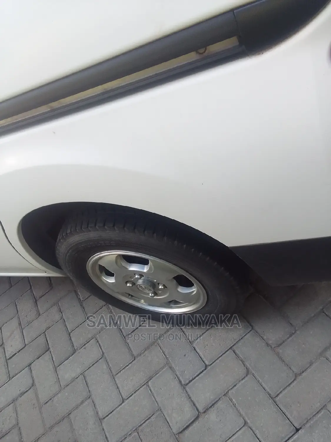 Nissan NV200 SV 2016 White