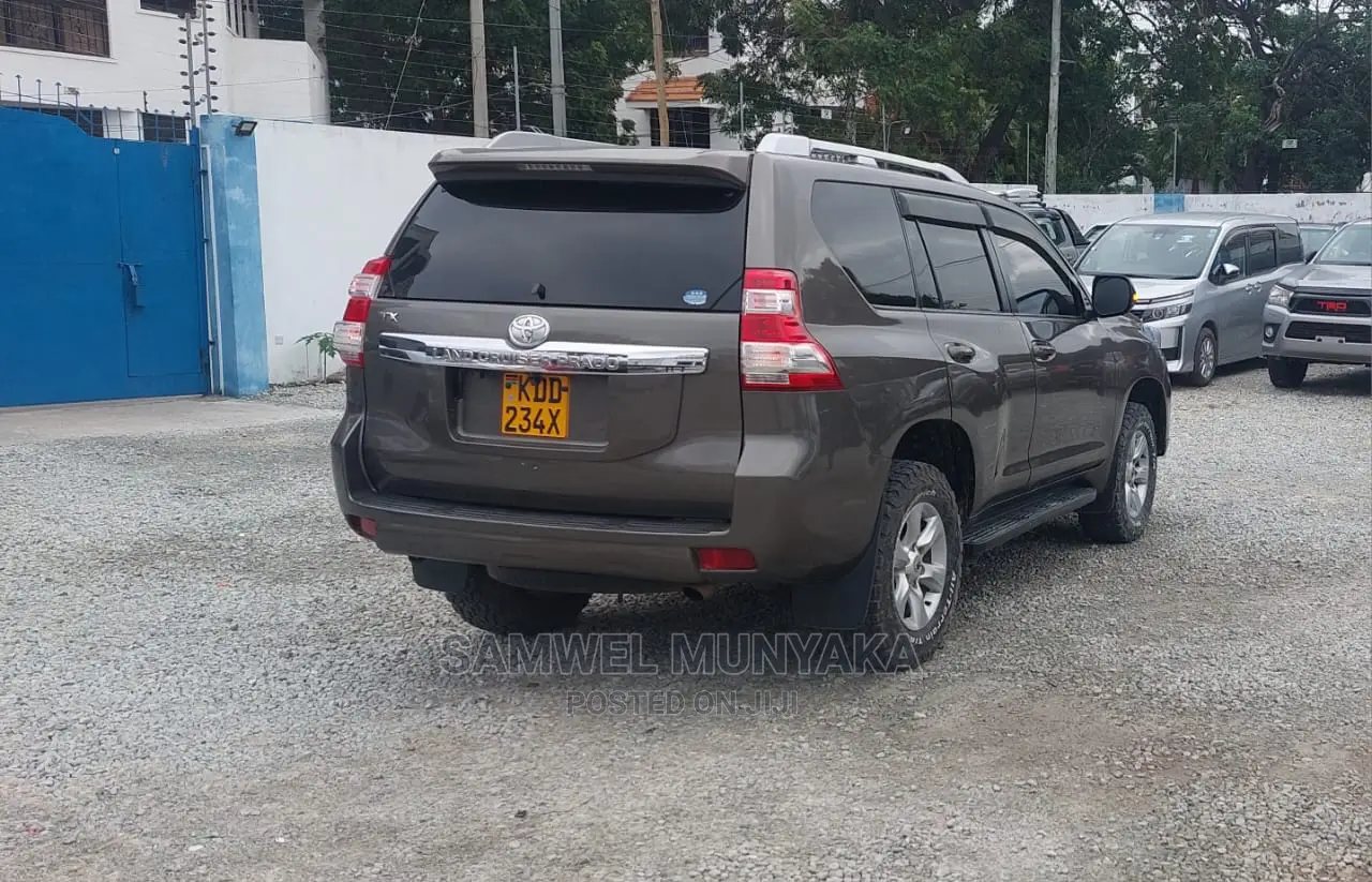 Toyota Land Cruiser Prado 2.7 VVT-i 2016 Matt Black