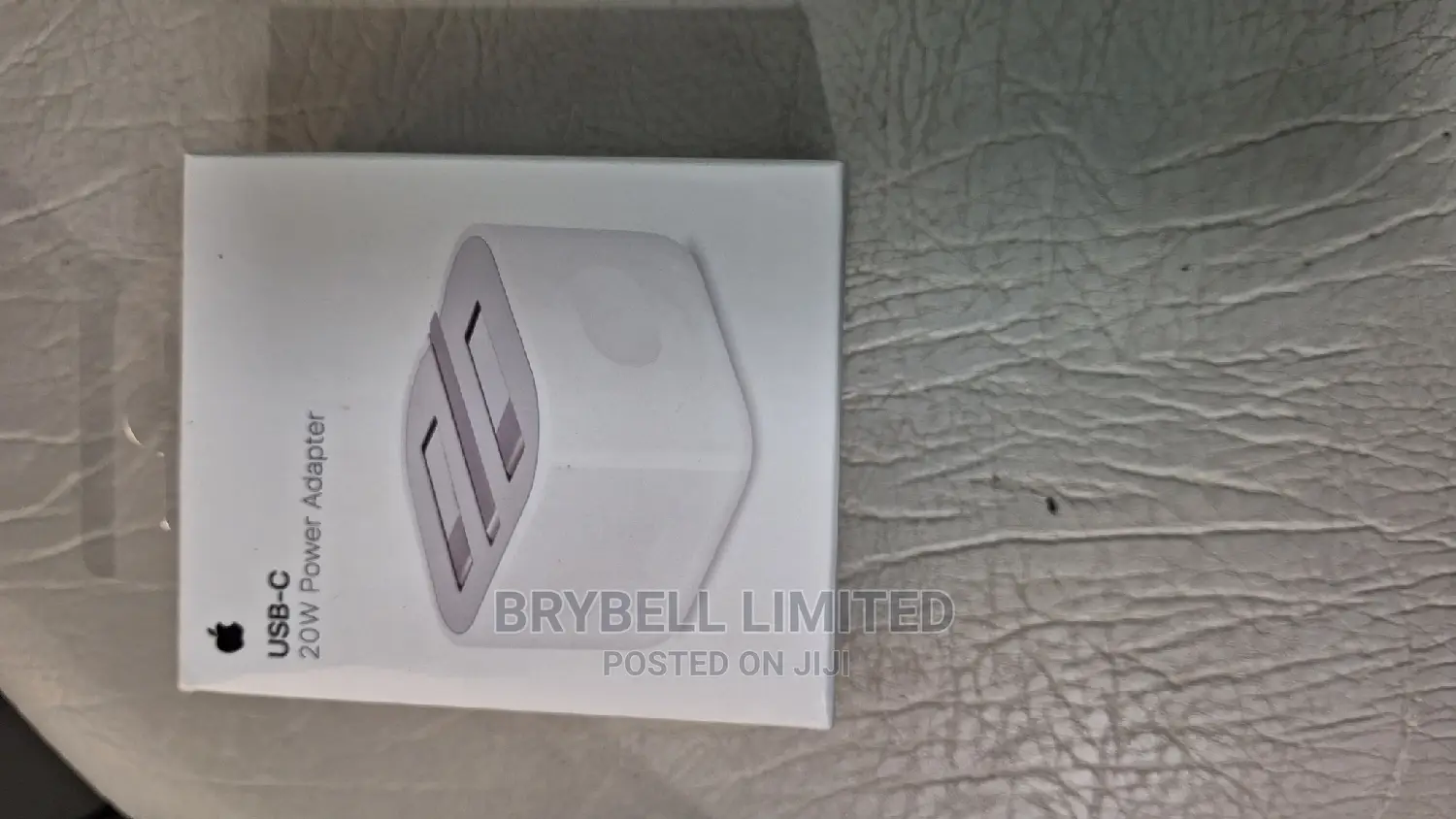 Apple Adapter Genuine on Offer
