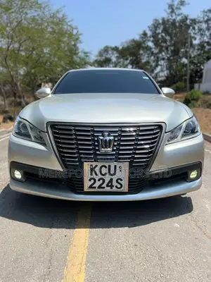 Toyota Crown 2012 Silver
