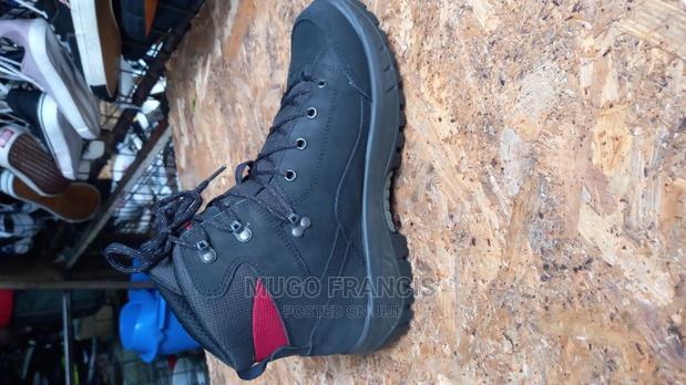 Hiking Boot 100% Water Proof - thumbnail 3