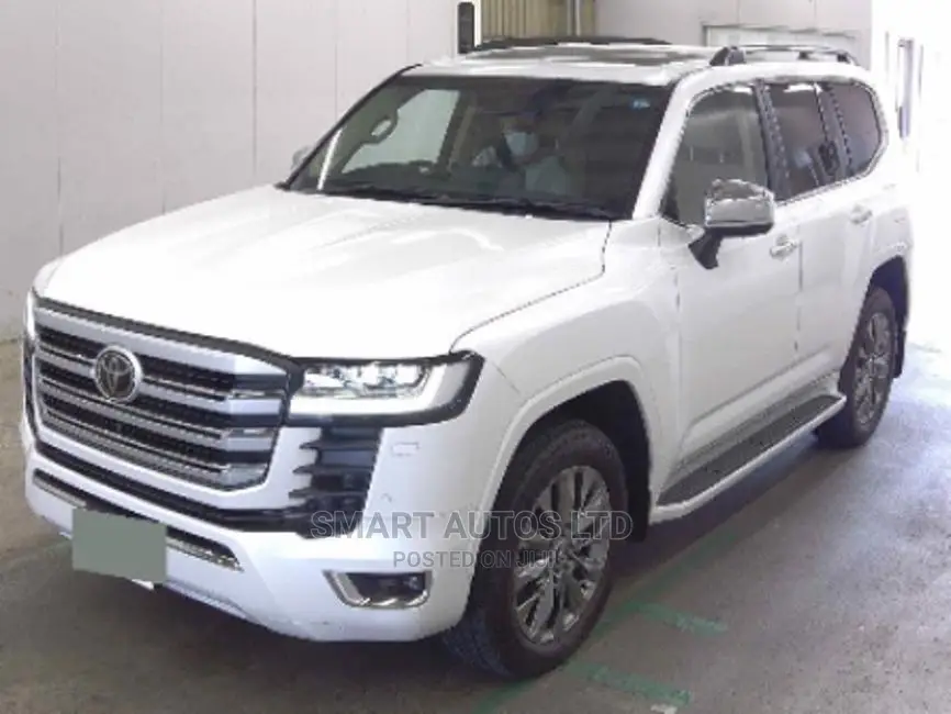 New Toyota Land Cruiser 2022 Pearl