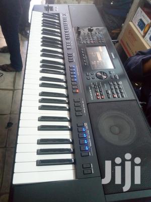 PSR-Sx 920 Yamaha Keyboard