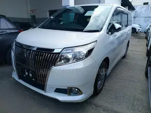 Toyota Esquire 2.0 AWD (7 seater) 2016 White