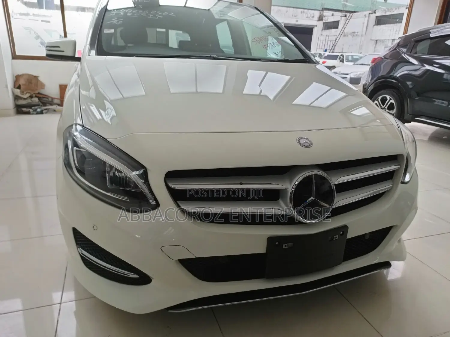 Mercedes-Benz B-Class Base B 250e 2016 Pearl