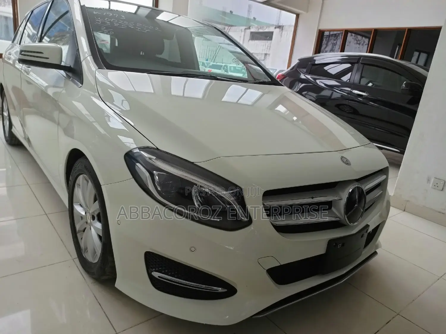 Mercedes-Benz B-Class Base B 250e 2016 Pearl