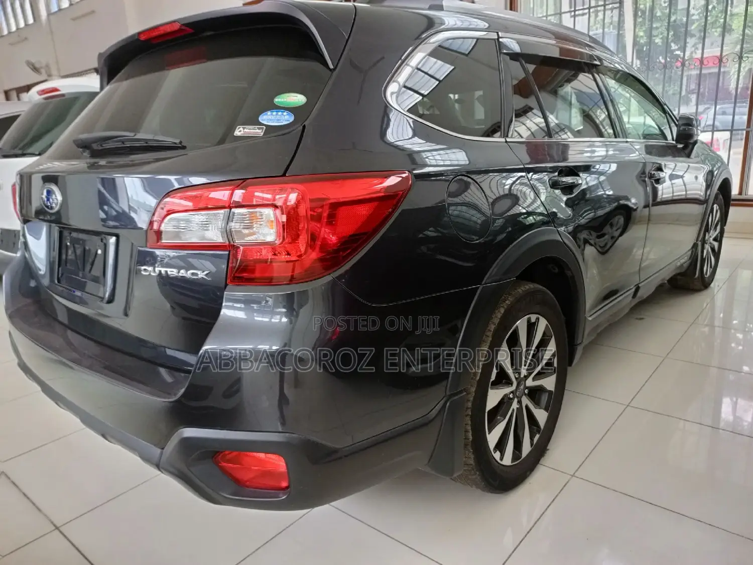 Subaru Outback 2.5i Premium CVT 2012 Black