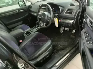 Subaru Outback 2.5i Premium CVT 2012 Black