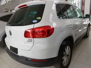 Volkswagen Tiguan SE AWD 4MOTION 2016 White