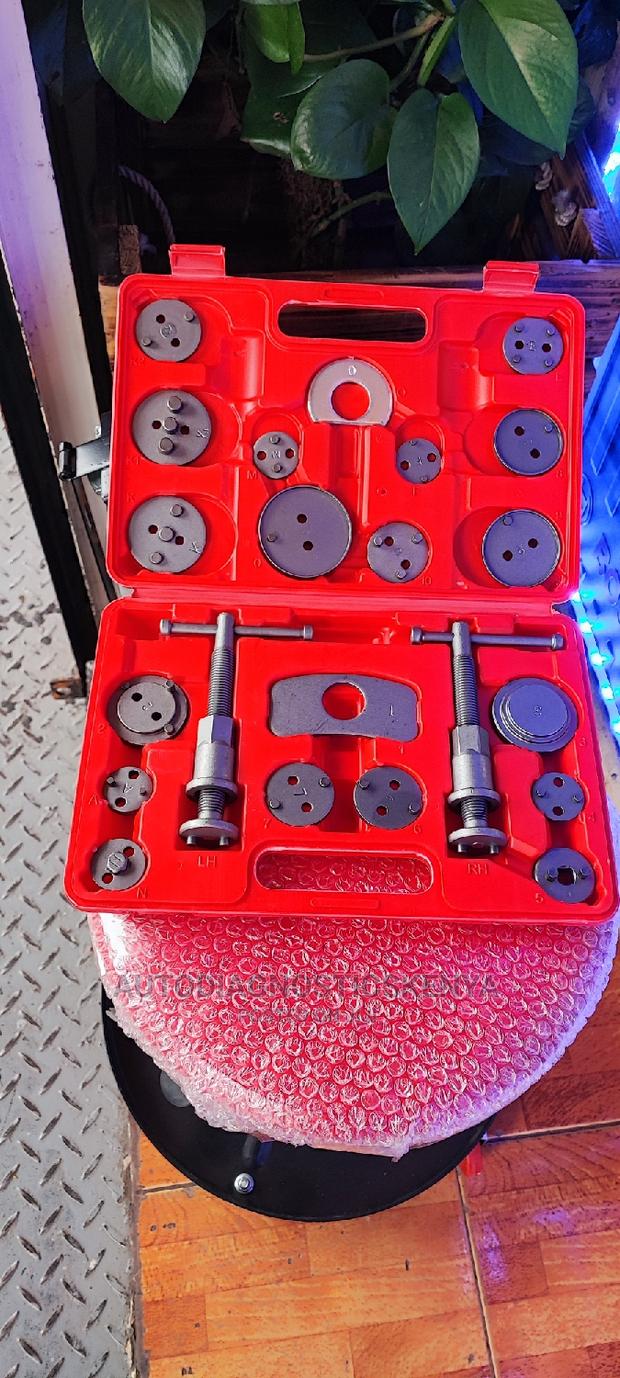 22 Piece Universal Car Disc Brake Caliper Wind Back Tool Kit