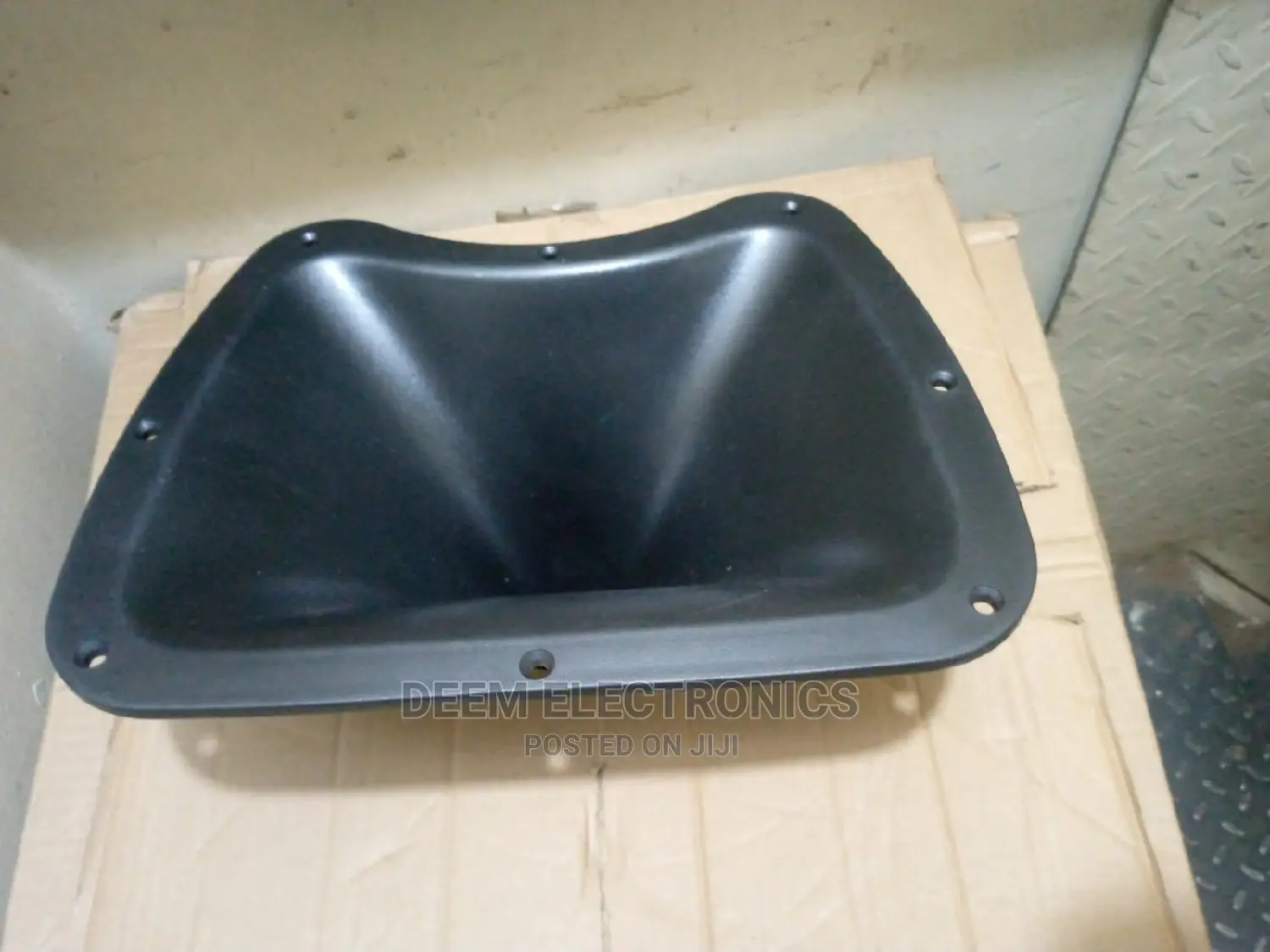 Flayer for Tweeter Curved