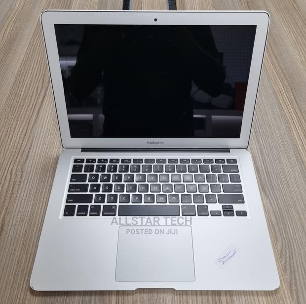 Laptop Apple MacBook Air 2014 4GB Intel Core I5 SSD 128GB - main view
