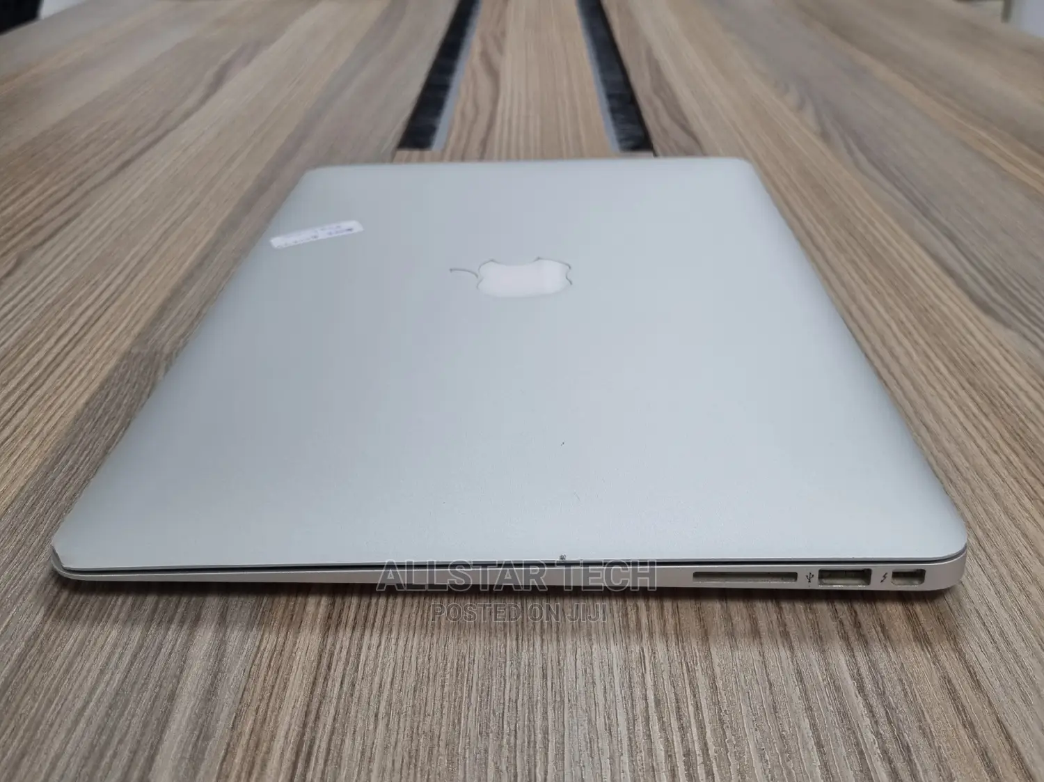 Laptop Apple MacBook Air 2017 8GB Intel Core I5 SSD 128GB