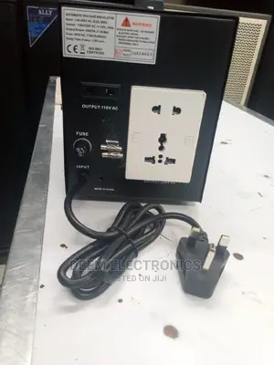 Regulator 2000VA