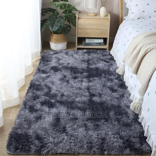 Fluffy Bedside Carpet - thumbnail 3