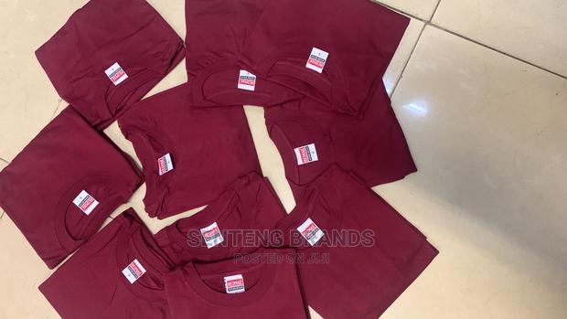 Plain Tshirt - thumbnail 2