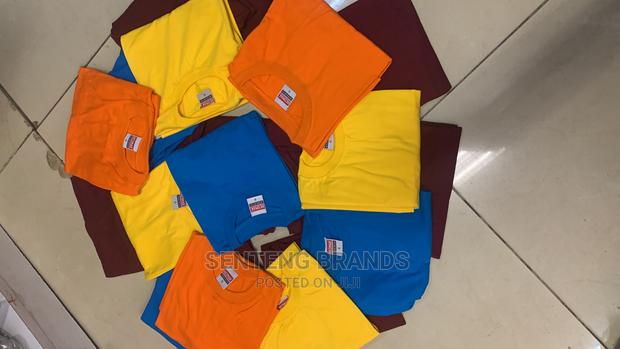 Plain Tshirt - thumbnail 4