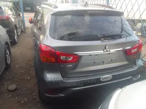 Mitsubishi RVR 2018 Gray