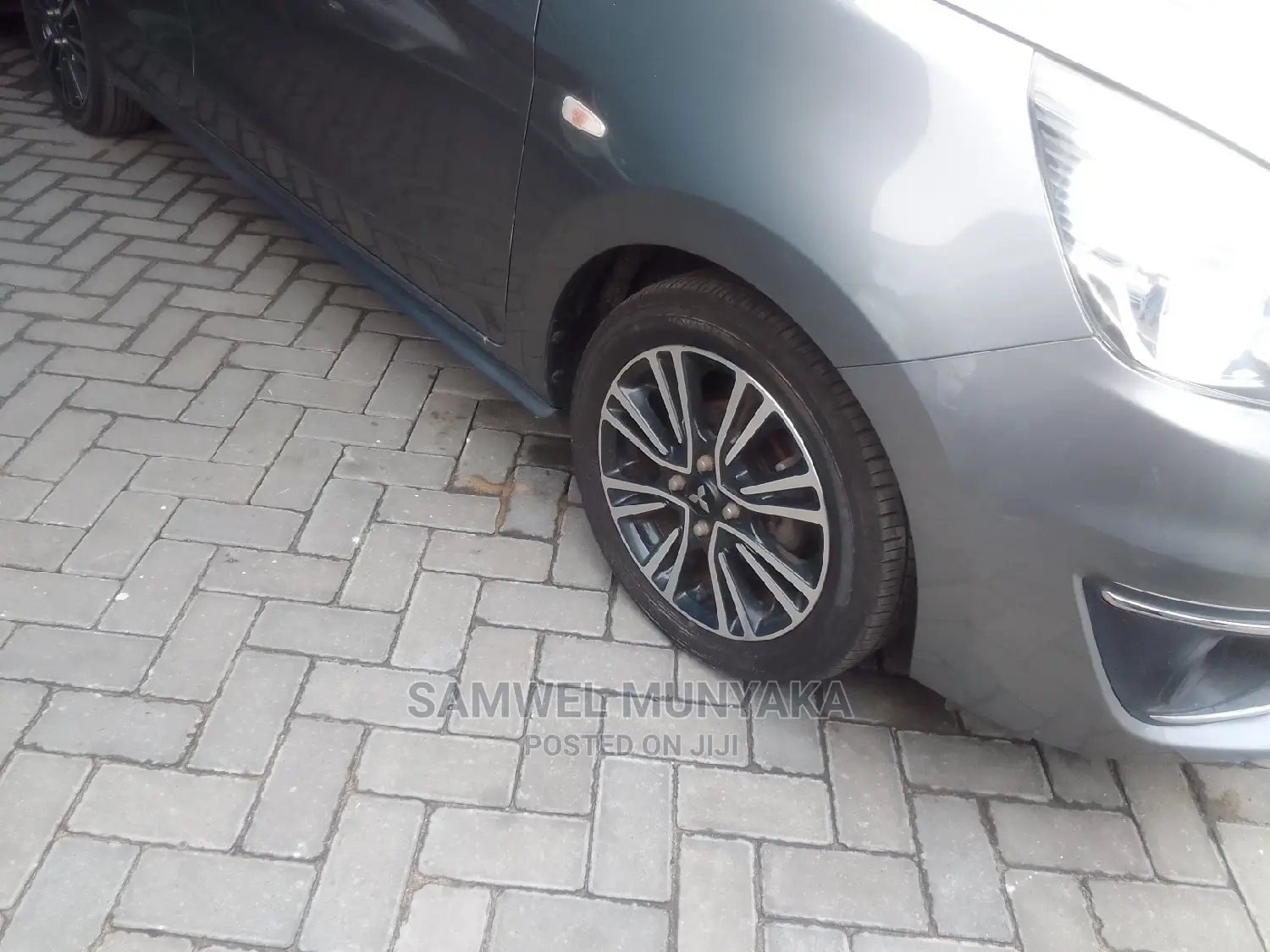 Mitsubishi Mirage 2016 Gray