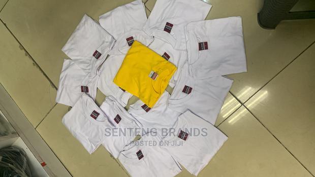 Plain Tshirt - thumbnail 2