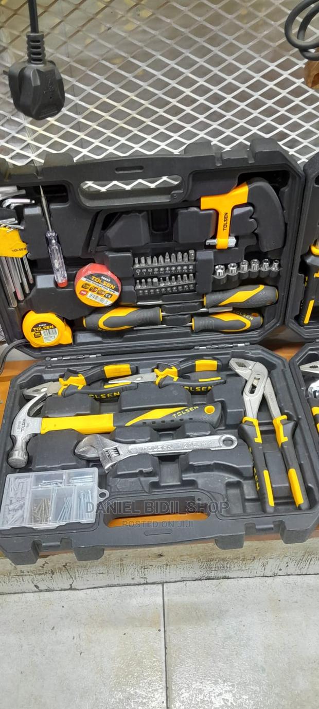 119pcs Toolkit Box for Electrician