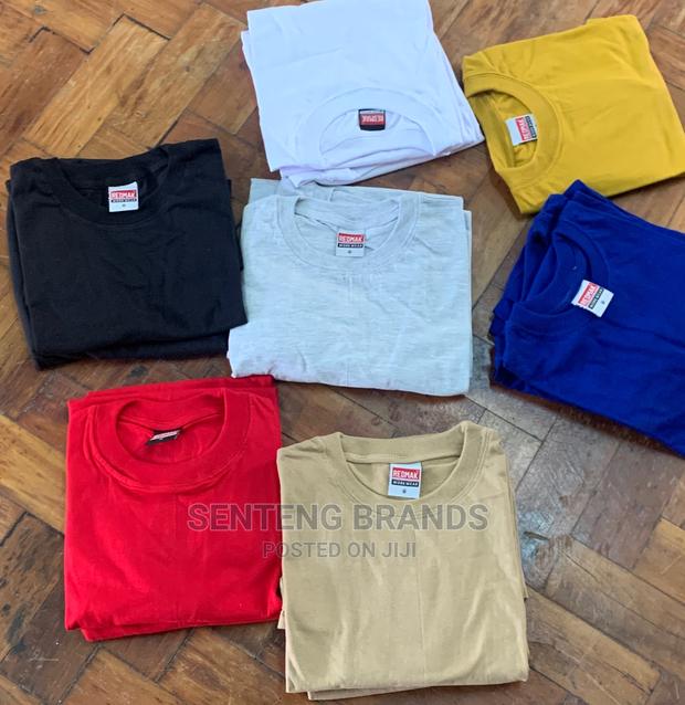 Plain Tshirt - thumbnail 3