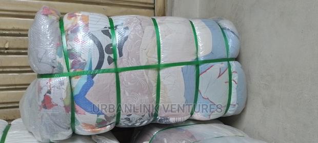 Bedsheets Grade 1 Mitumba Bale | UK - thumbnail 2