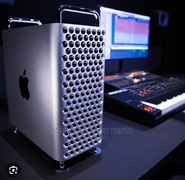 New Desktop Computer Apple iMac M1 8GB Apple M1 SSD 256GB - main view