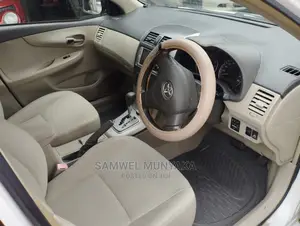 Toyota Corolla Fielder 2012 Pearl