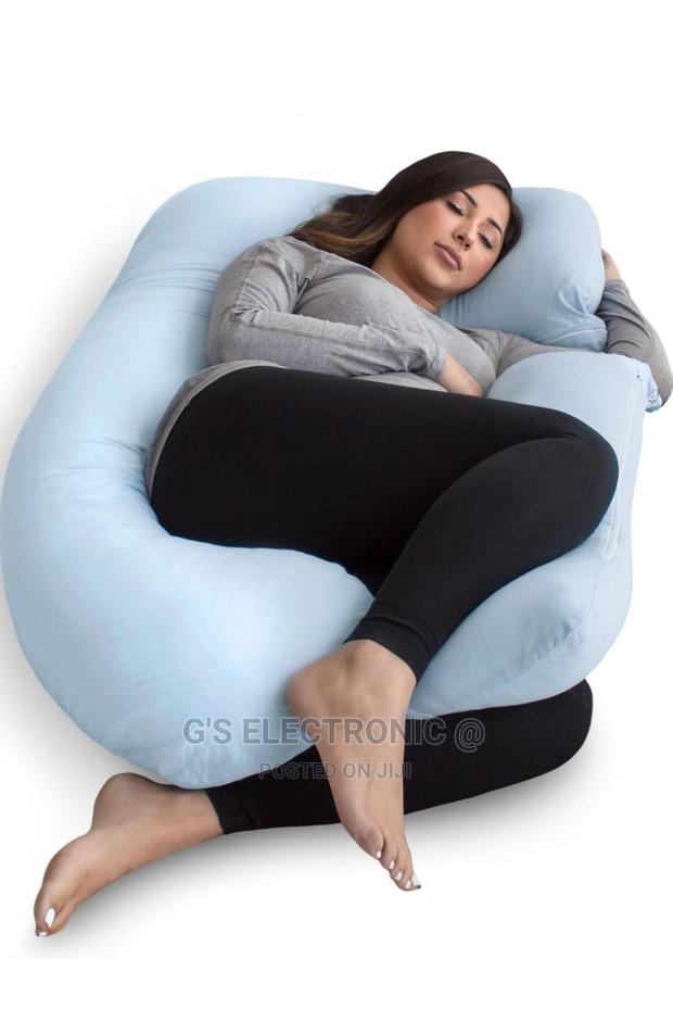 The U Shape Pregnancy Pillow - main view