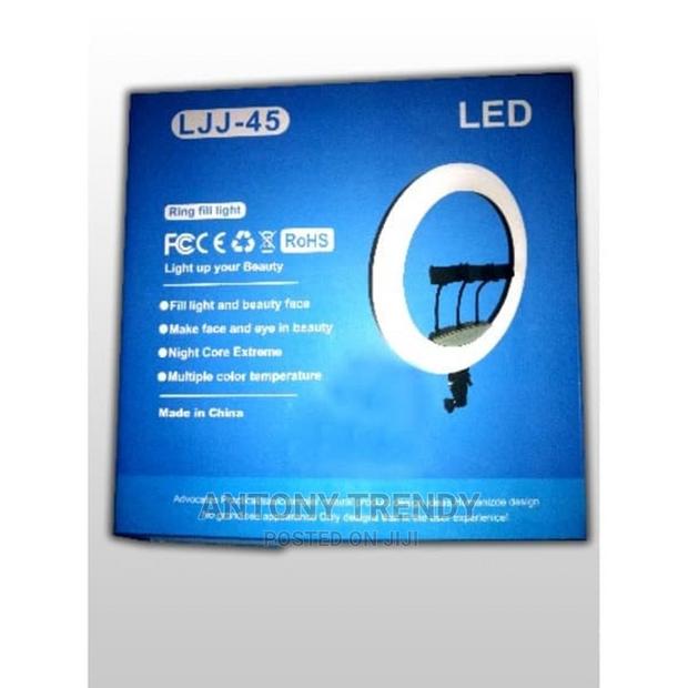 Ring Light 18" With Free Tripod Stand - main view