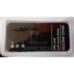 Samsung S20 Silicone Back Case - Black