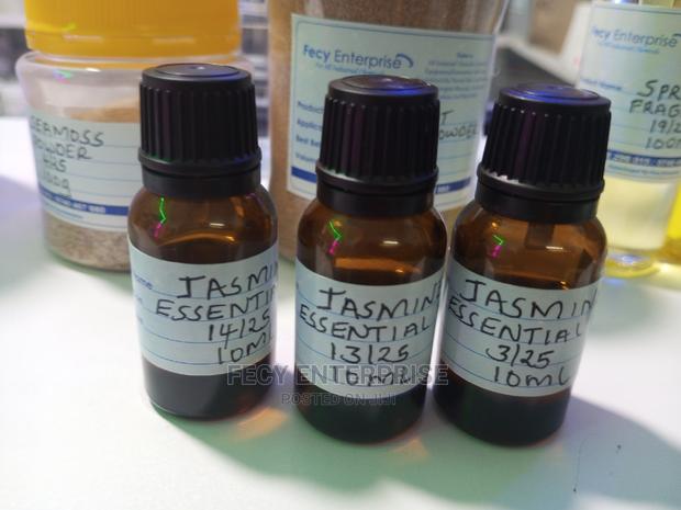 Jasmine Essential Oil - main view