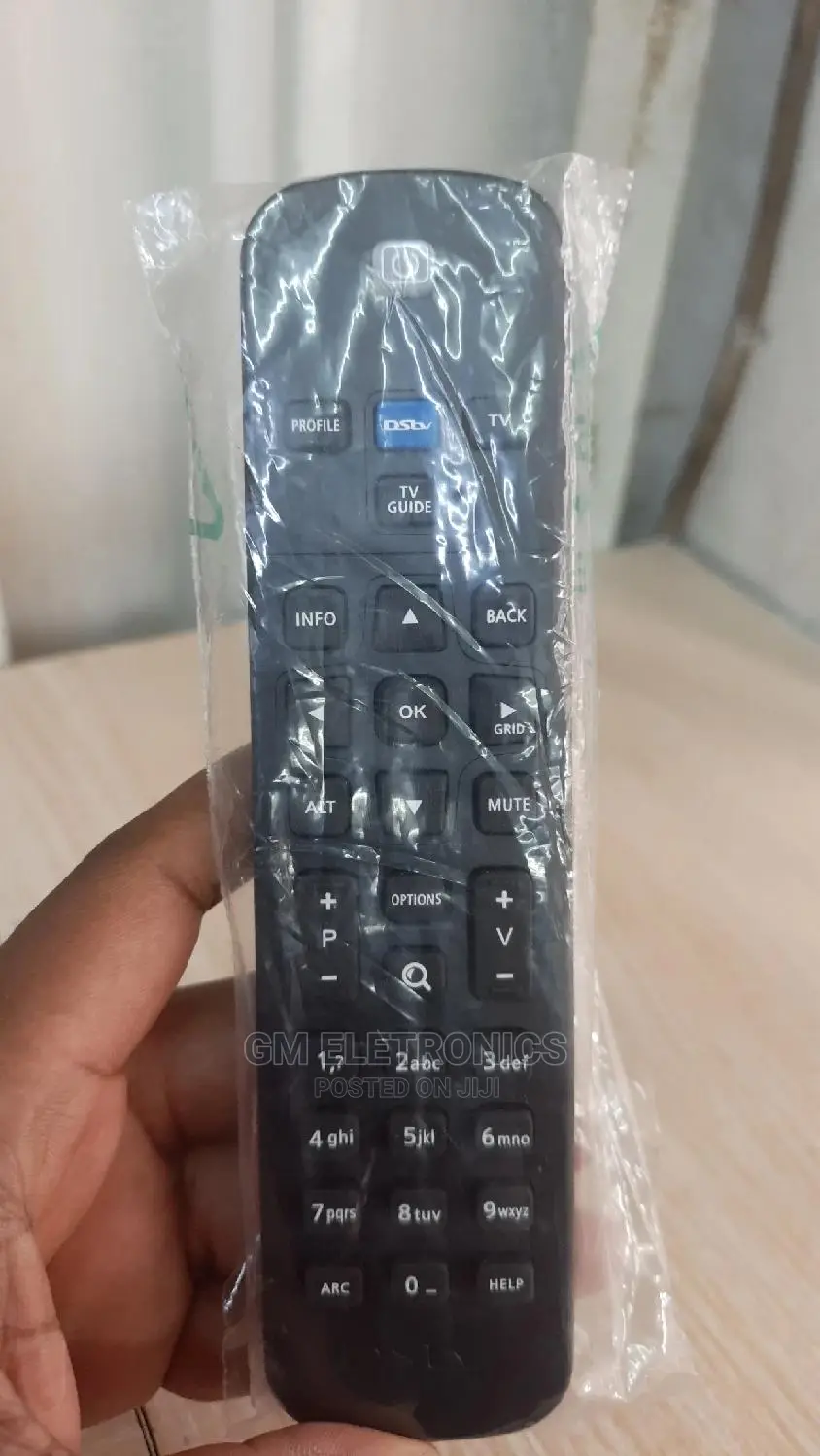 DSTV HD Decorder ( Model 6s) Remote