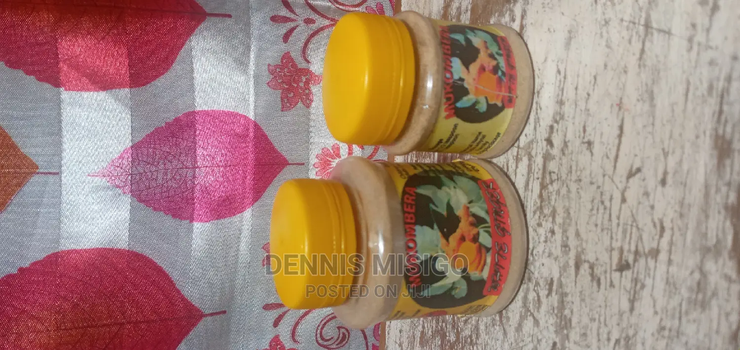 Mukombero Fresh Roots and Powder