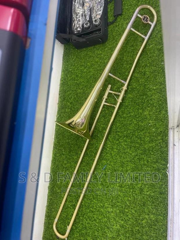 Gold Trombone - main view