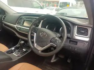 Toyota Kluger 2016 Gray