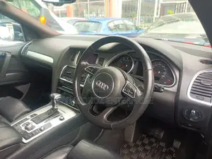 Audi Q7 3.0T Premium AWD quattro 2017 Black