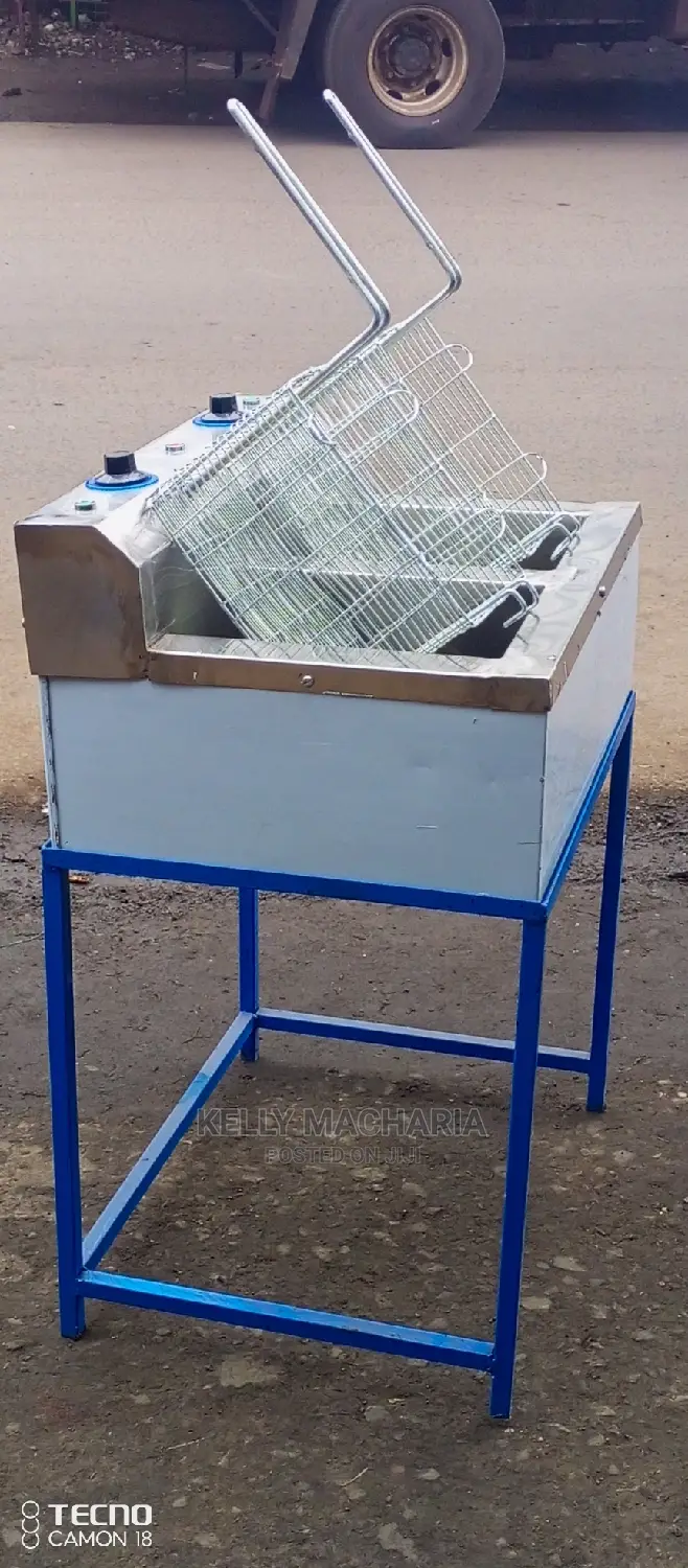 Double Fryers Chips/Snacks Mandazis