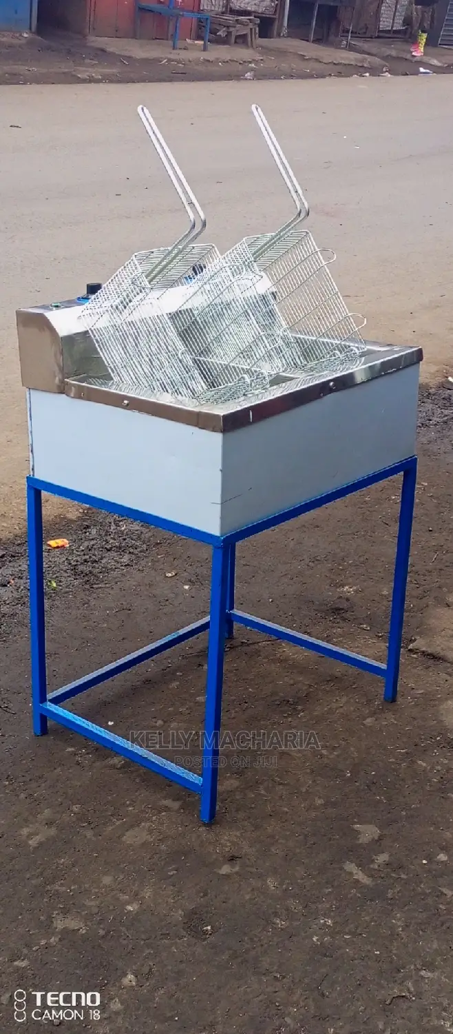 Double Fryers Chips/Snacks Mandazis